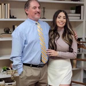 Meet your Posher, Crystal